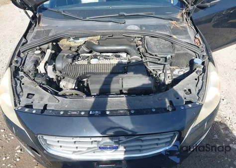 2012 Volvo S60 T5 из США, поврежденный, VIN YV1622FS0C2076085